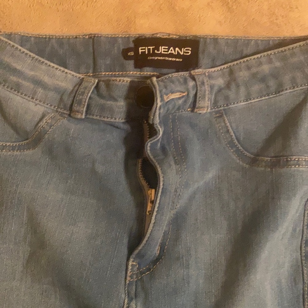 Selling my xs Fit jeans
